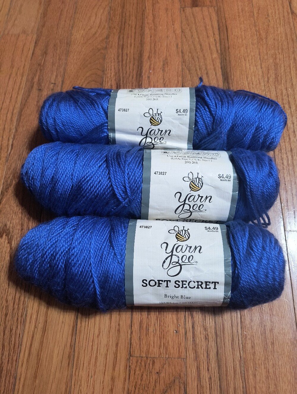 Lot of 3 rolls of yarn, Yarn Bee Soft Secret Bright Blue 473827